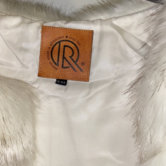 Fur vest - Picture 5 of 6